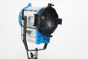 Mua Đèn spotlight 1000w quay phim Giá Tốt 17