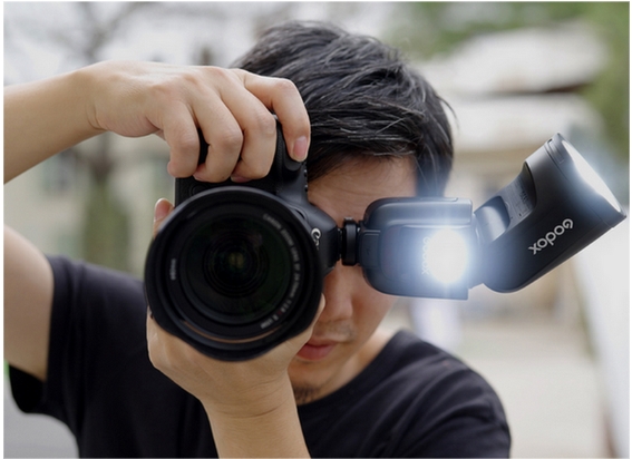 Lưu ý bạn cần biết khi sử dụng đèn Godox V1 Pro&nbsp;