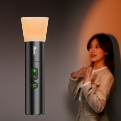 Đèn led cầm tay Ulanzi LM07 pin 2000mAh chính hãng, hình ảnh thực tế mua tại HL Studio Đèn Led Quay Phim