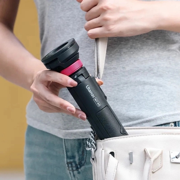 Tripod Ulanzi MT-84 từ tính cho điện thoại cao 1.53cm T001 Báo Giá 2026-01-24 8 Mua Tripod Ulanzi MT-84 từ tính cho điện thoại cao 1.53cm T001 Giá Tốt 8