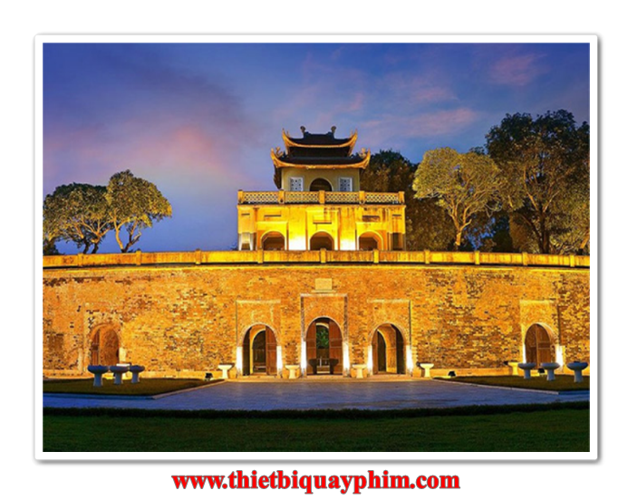 Di tích Hoàng Thành Thăng Long đẹp mê mẩn